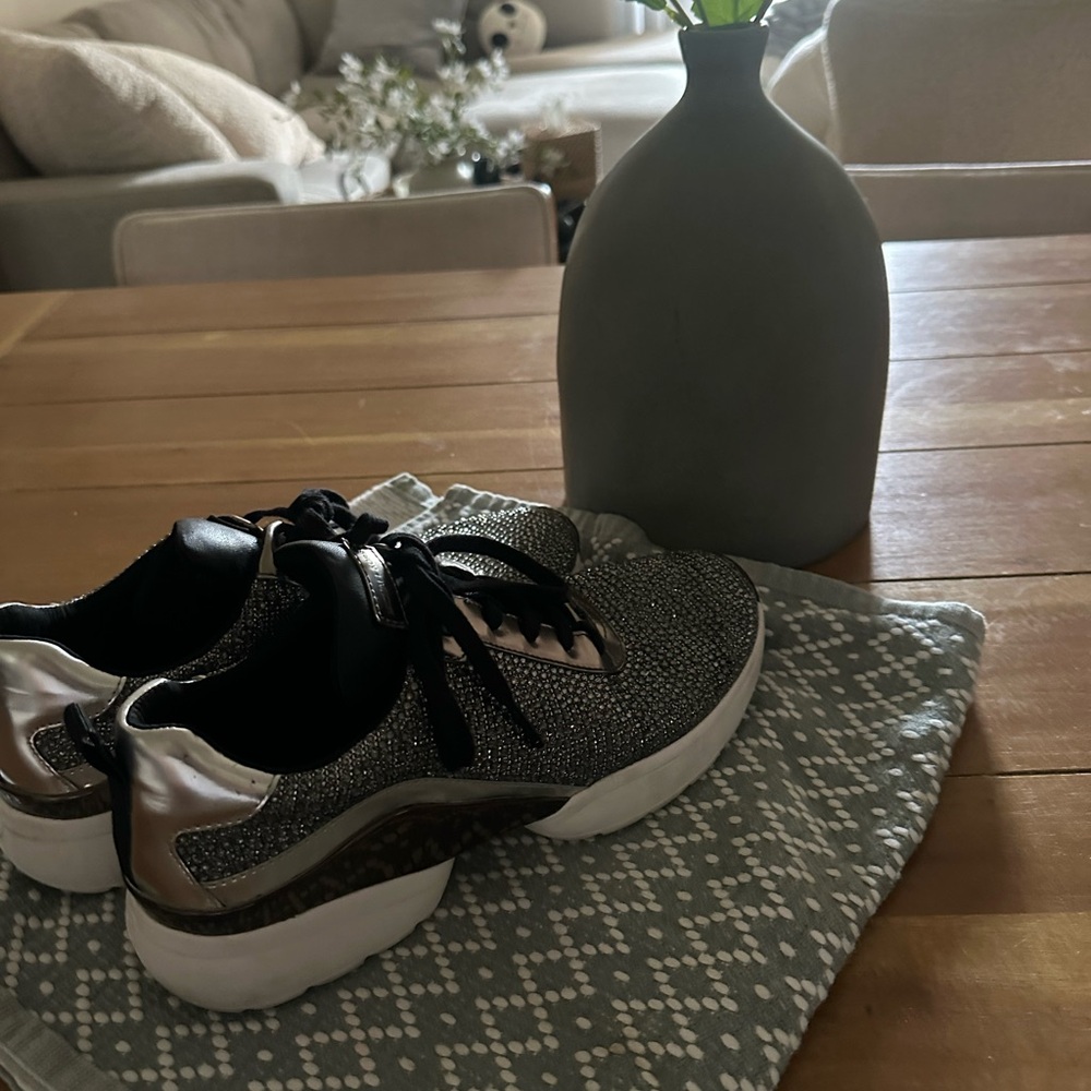 Michael Kors Jada Sneakers Bling Lace Up Casual Walking Shoes 8.5 - Picture 5 of 8